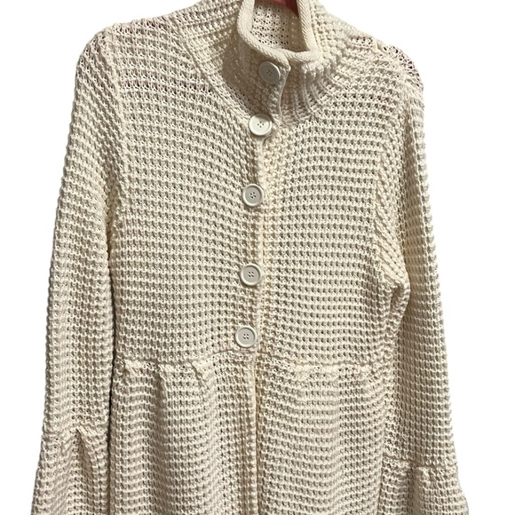 Cream white Button-Up Women's knit crochet Sweater - Picture 3 of 14